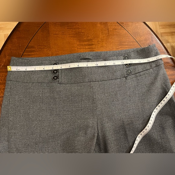 White House Black Market trouser pants. Wide leg, high rise, 2 pockets. Grey. 10 - Picture 10 of 14